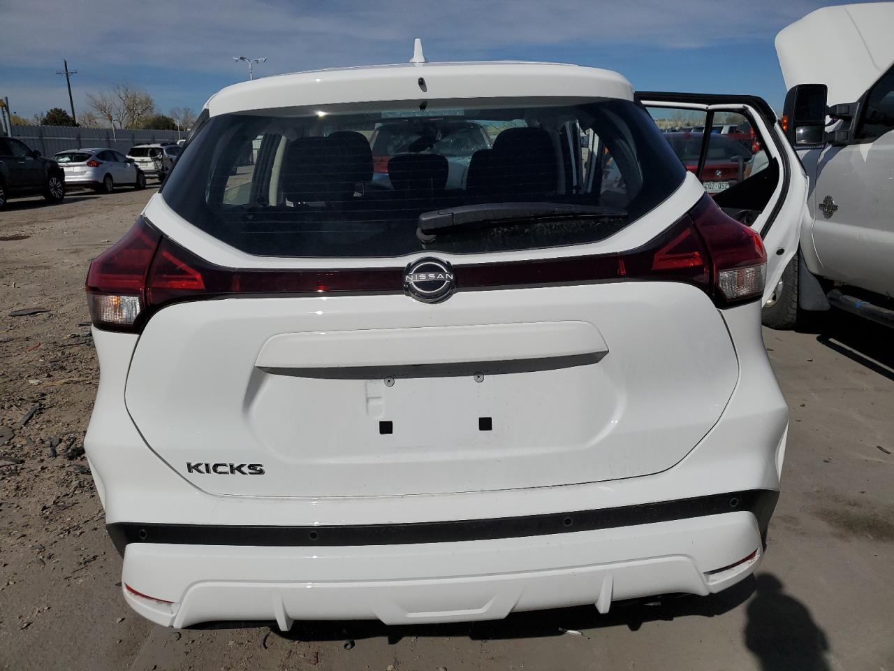 3N1CP5BV0RL495561 2024 Nissan Kicks S