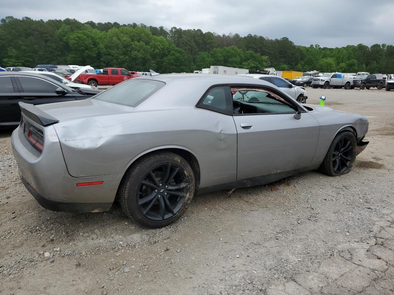 2C3CDZAG3JH132401 2018 Dodge Challenger Sxt