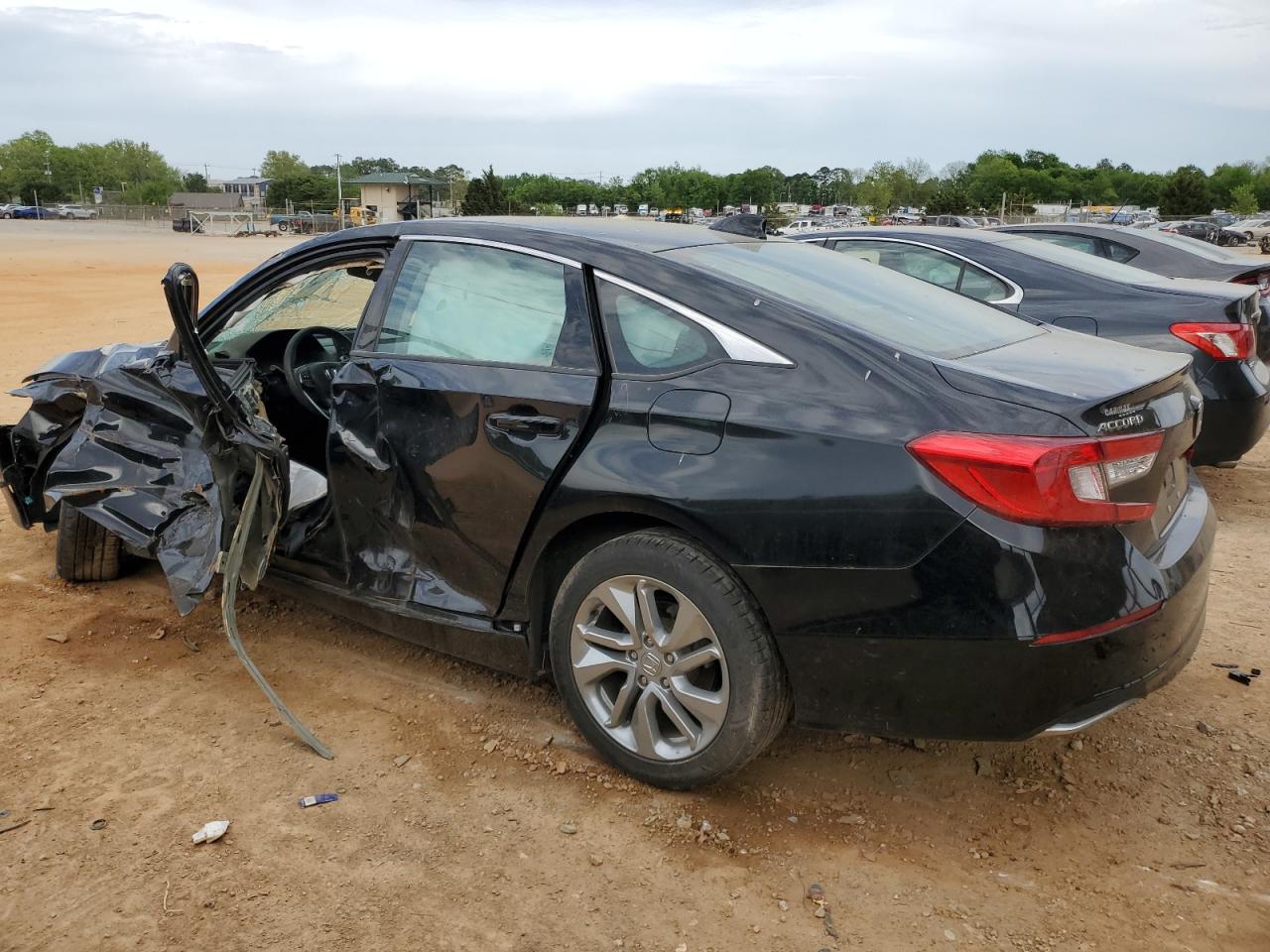 Lot #2477857021 2020 HONDA ACCORD LX