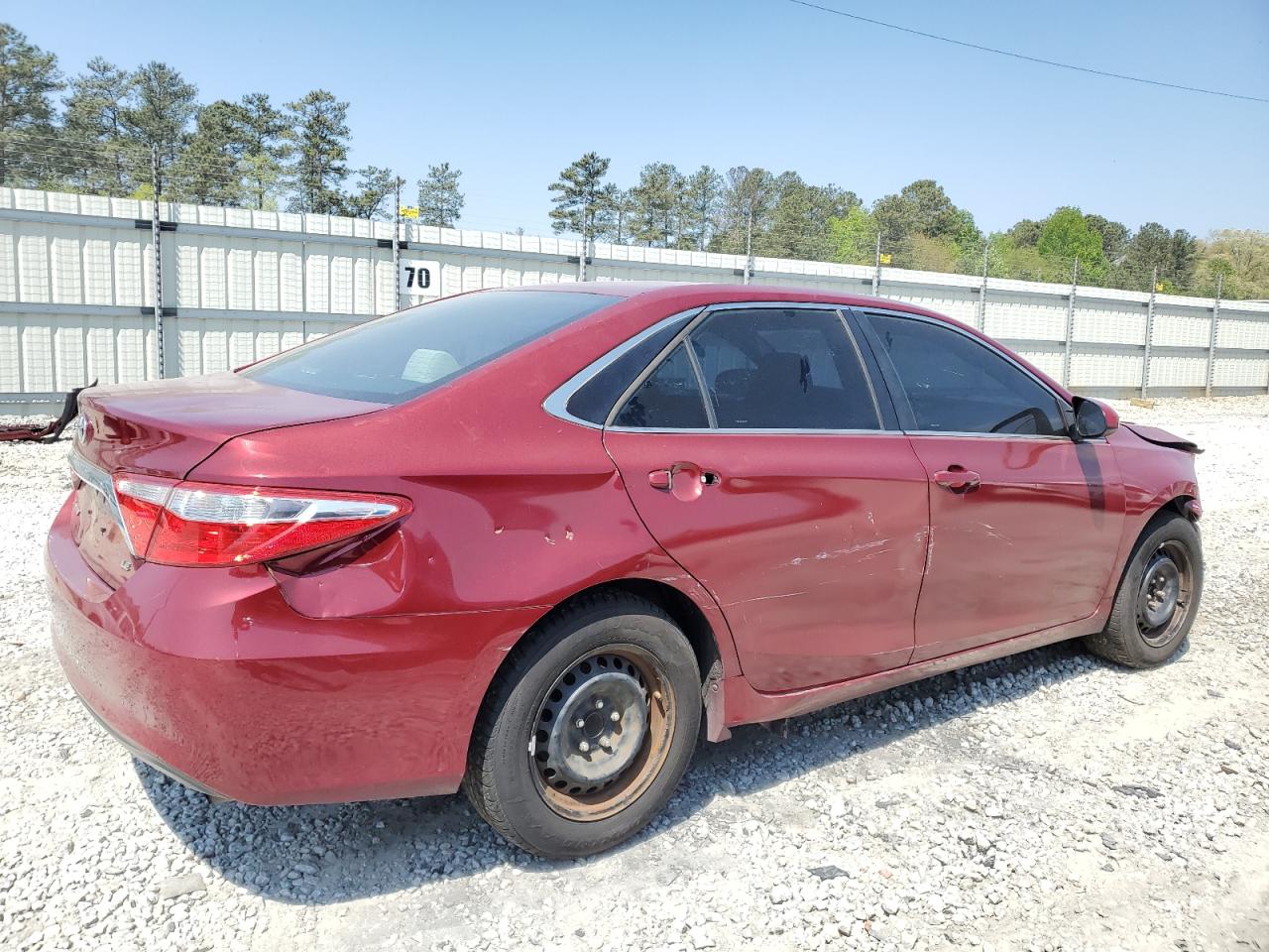 Lot #2454649926 2016 TOYOTA CAMRY LE