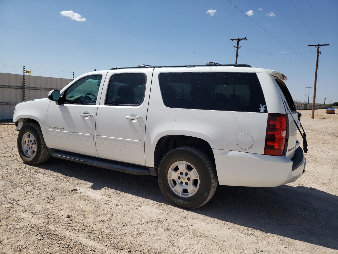 1GNSCHE06DR269734 2013 Chevrolet Suburban C1500 Ls