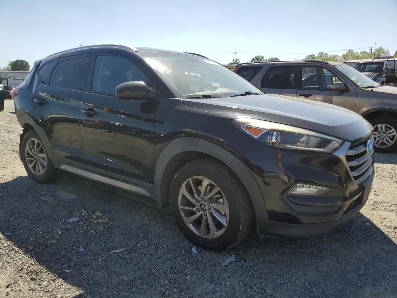 KM8J3CA47HU373406 2017 Hyundai Tucson Limited