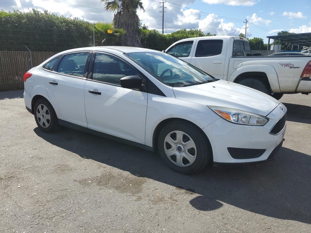 1FADP3E20JL313497 FORD FOCUS 2018