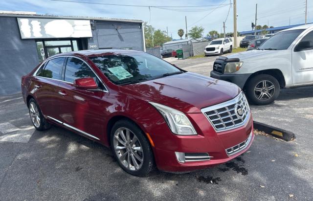 Седани CADILLAC XTS 2013 Червоний