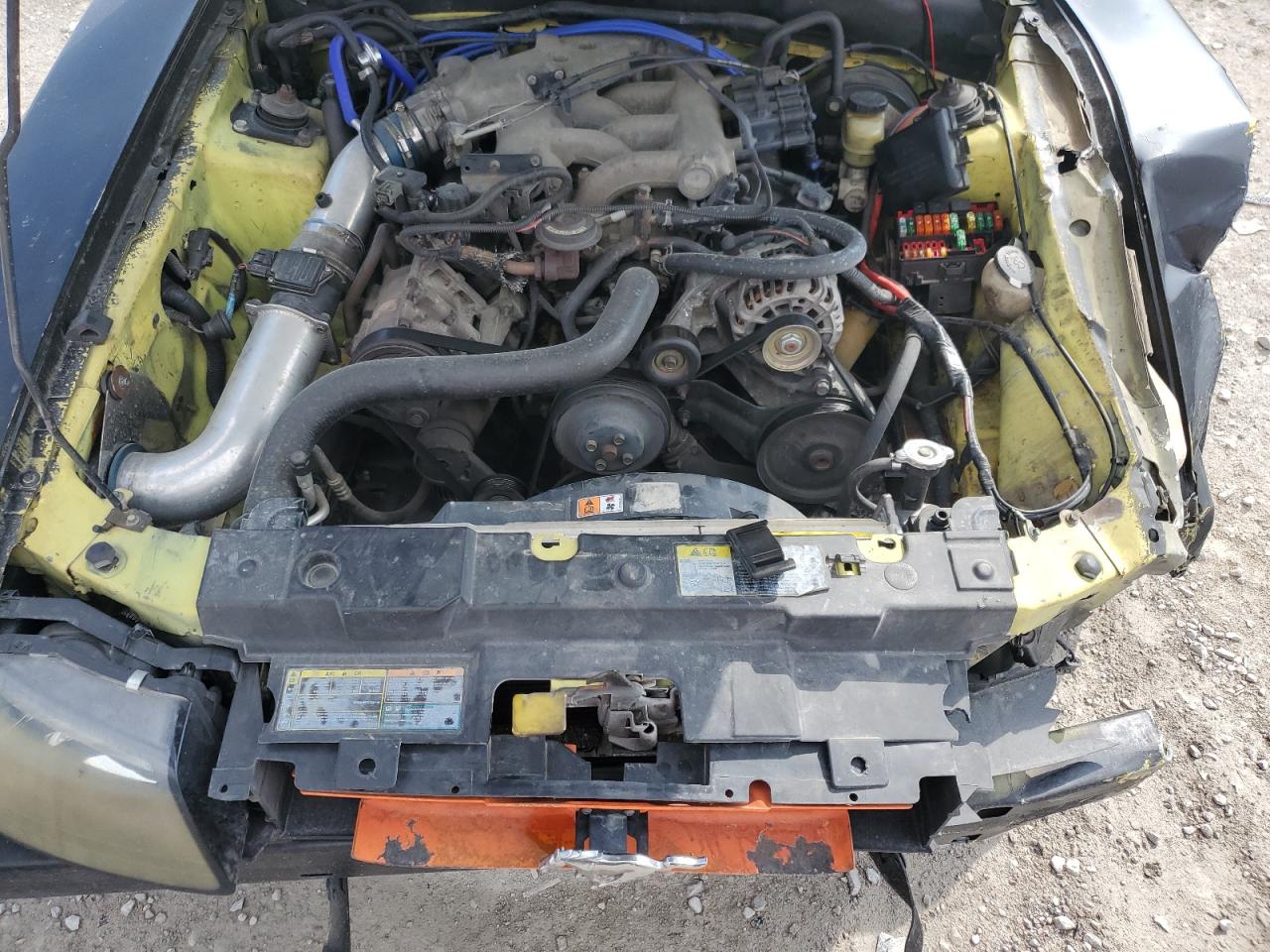 1FAFP40412F233469 2002 Ford Mustang