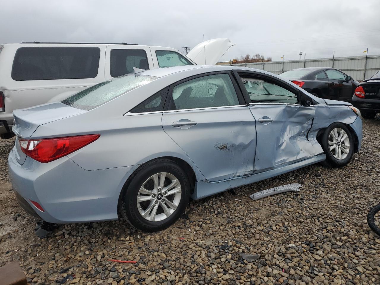 5NPEB4AC2EH870536 2014 Hyundai Sonata Gls