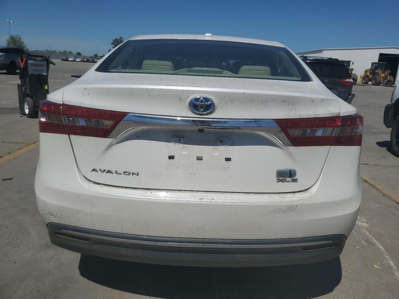 4T1BD1EB6JU063574 2018 Toyota Avalon Hybrid