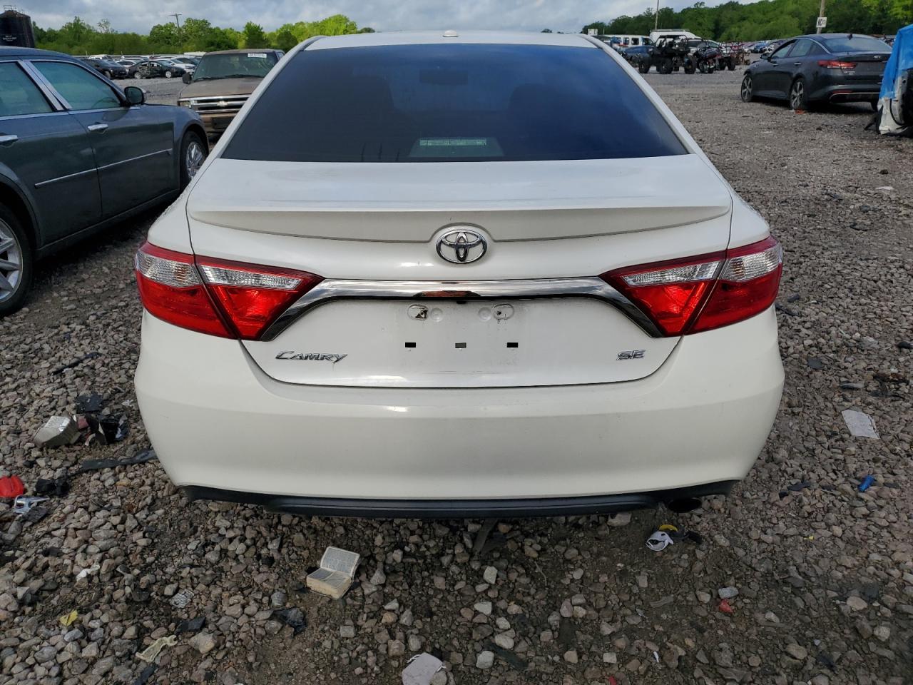 4T1BF1FK7GU251294 2016 Toyota Camry Le