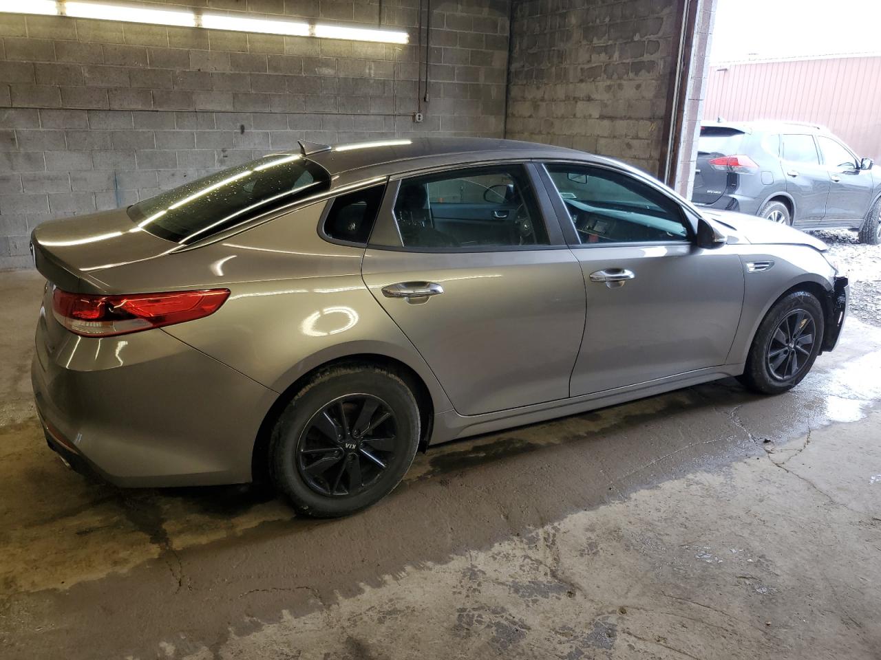 5XXGT4L39HG148922 2017 Kia Optima Lx