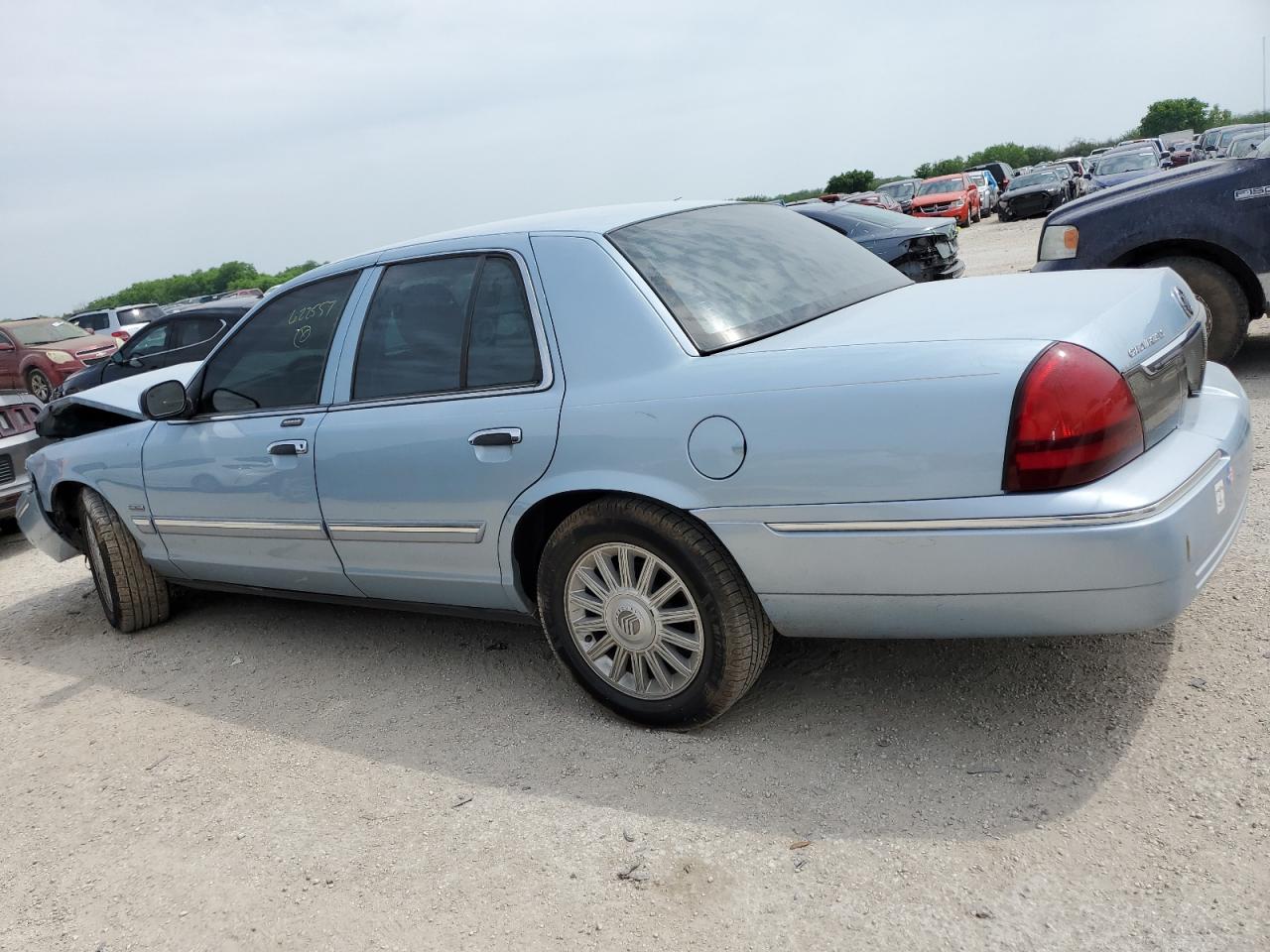 2MEHM75VX9X622557 2009 Mercury Grand Marquis Ls