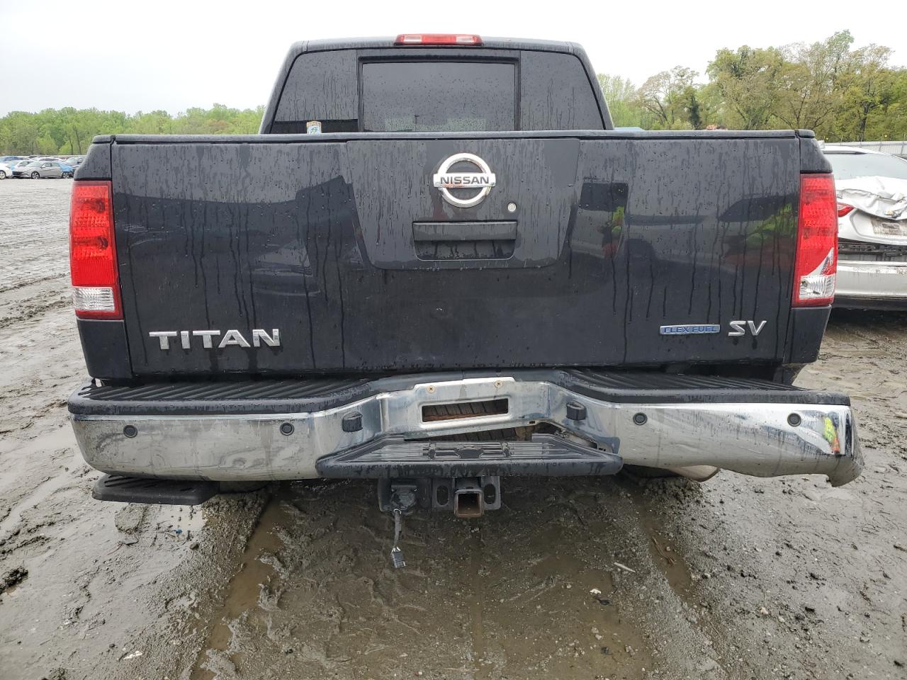 1N6BA0ED6BN318113 2011 Nissan Titan S