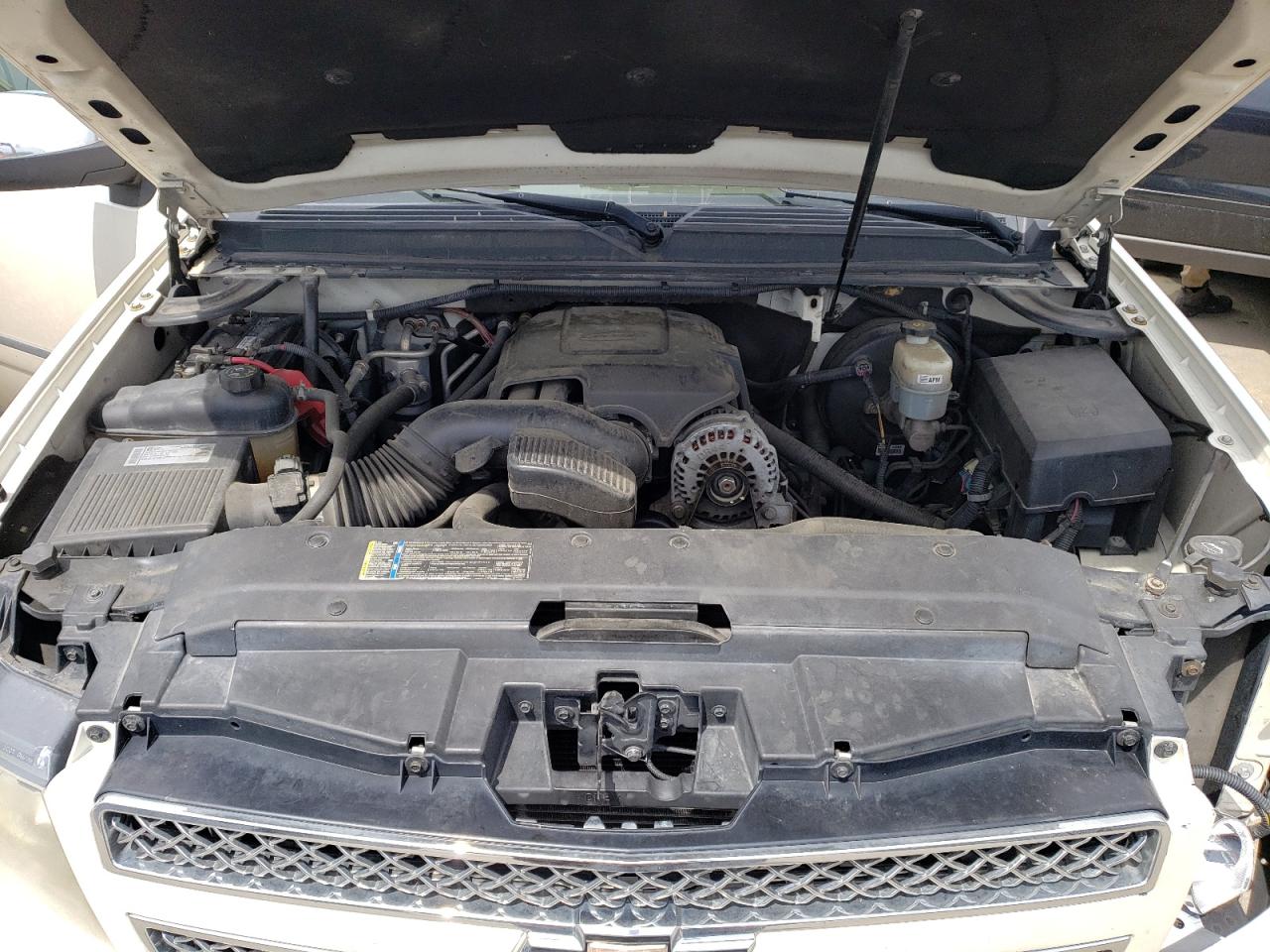 1GNUKCE01AR197111 2010 Chevrolet Tahoe K1500 Ltz