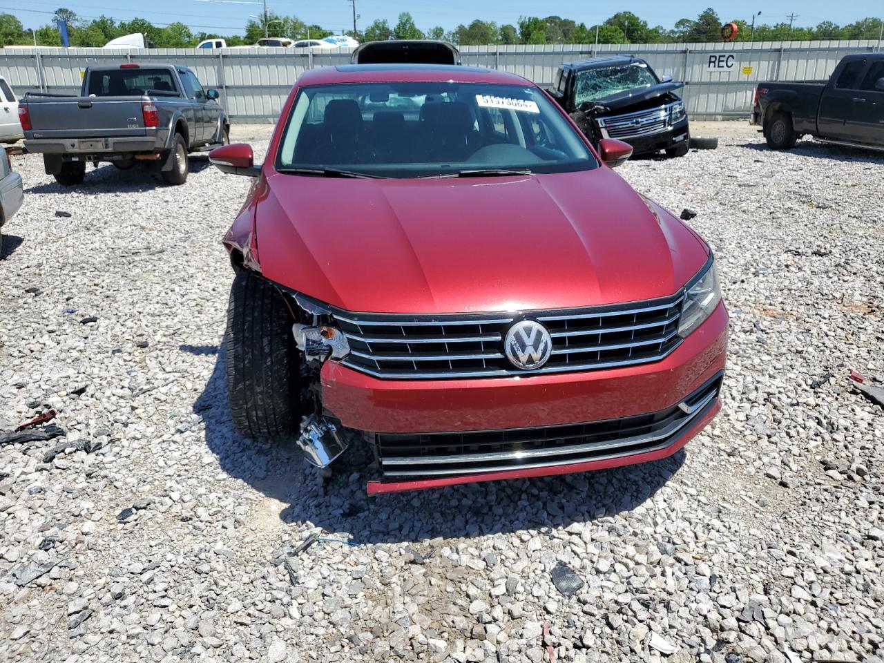 Lot #2572214015 2016 VOLKSWAGEN PASSAT SE