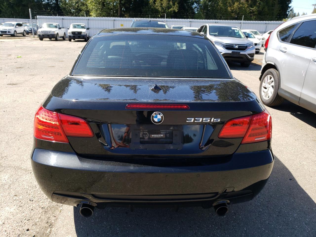 WBADX1C59BE570432 2011 BMW 335 Is