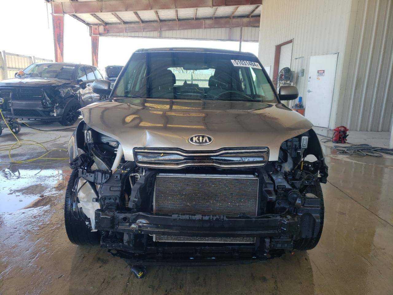 KNDJP3A55J7568636 2018 Kia Soul +