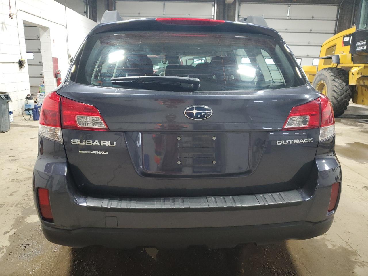 4S4BRCAC5D3318267 2013 Subaru Outback 2.5I