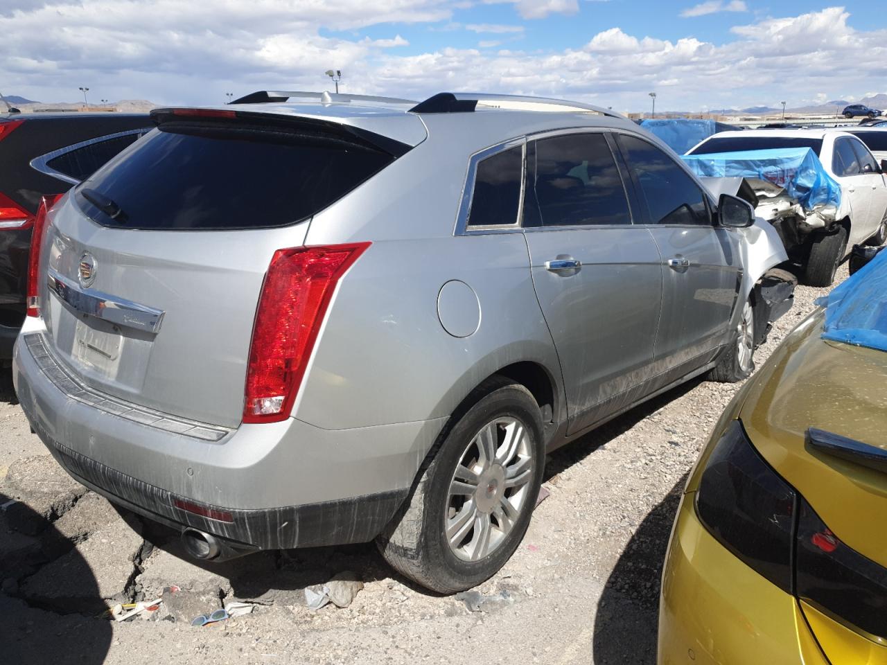 3GYFNAEY3BS524801 2011 Cadillac Srx Luxury Collection