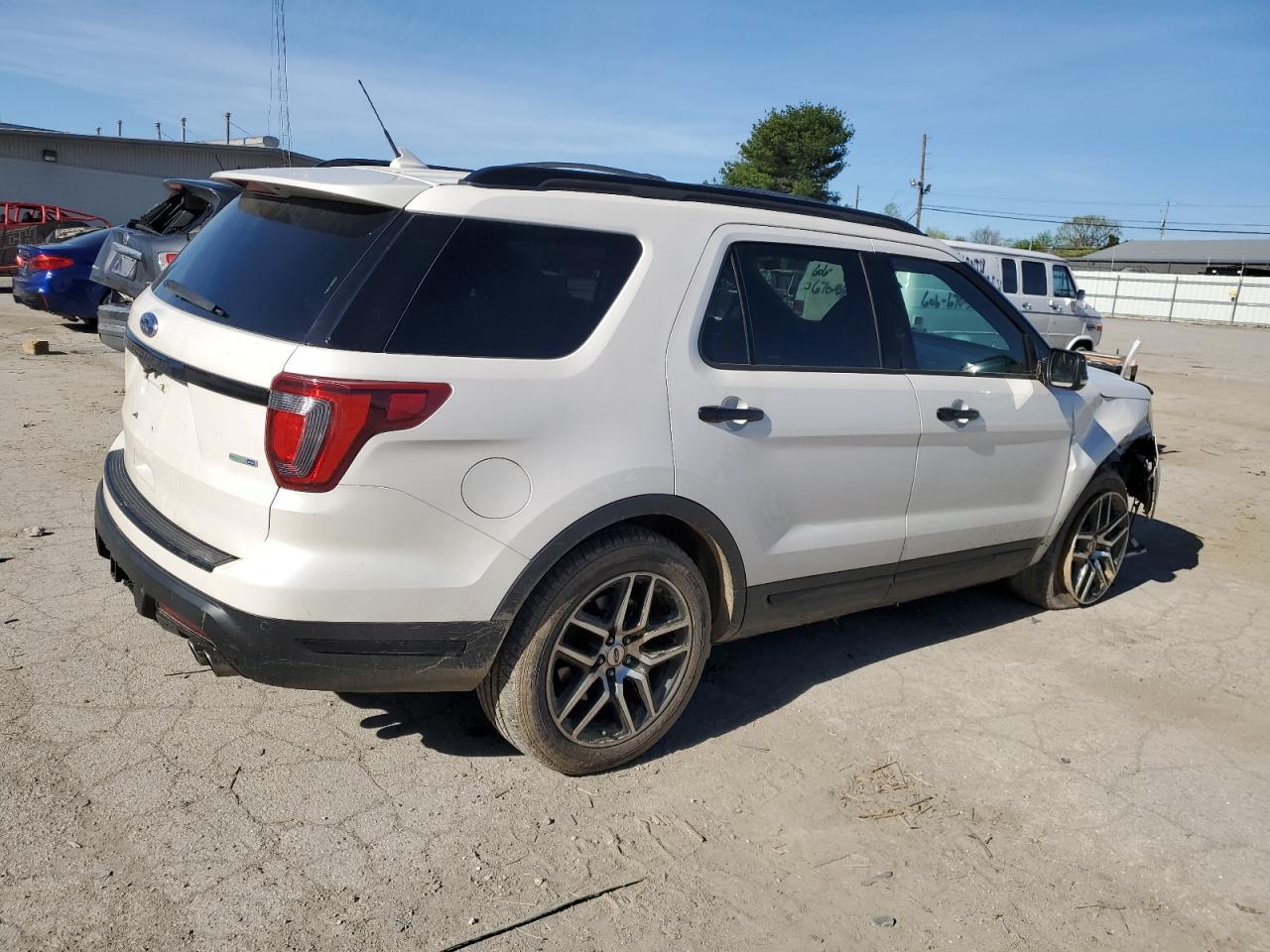 1FM5K8GT3JGA92594 2018 Ford Explorer Sport