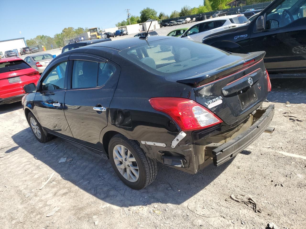 3N1CN7AP5KL813247 2019 Nissan Versa S