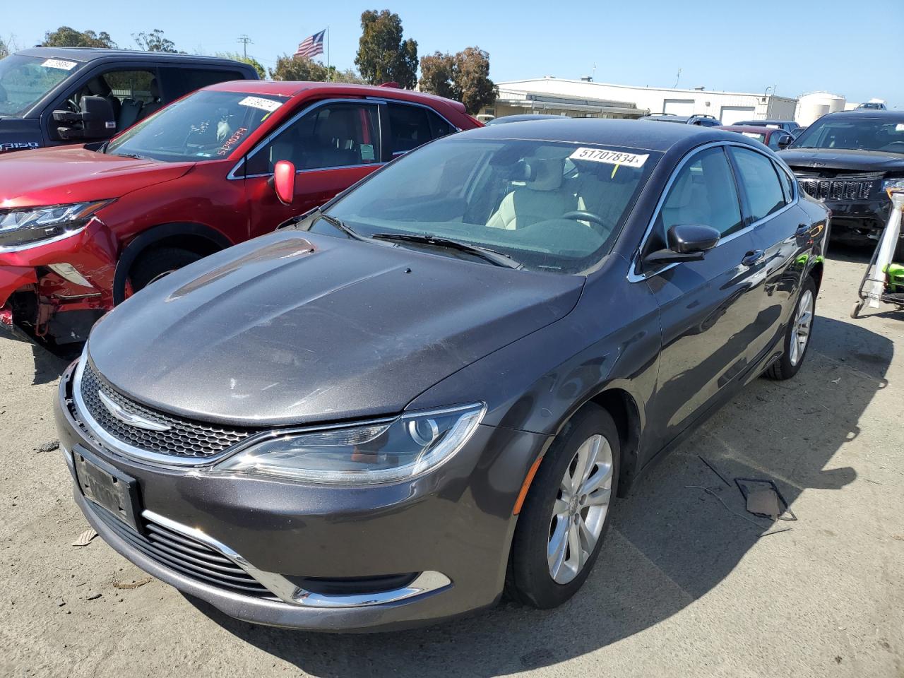 1C3CCCAB8FN568082 2015 Chrysler 200 Limited