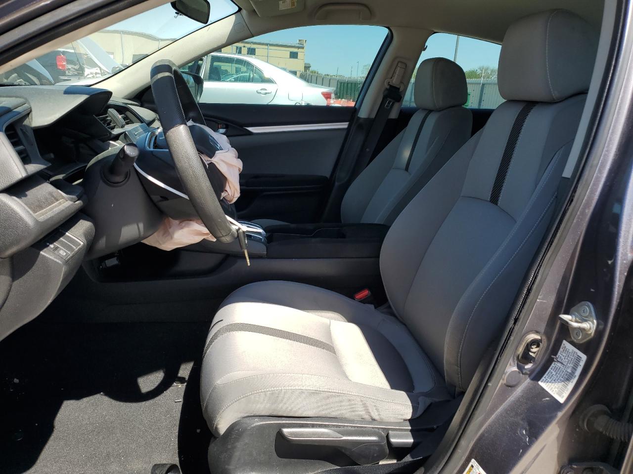 19XFC2F52JE019870 HONDA CIVIC 2018