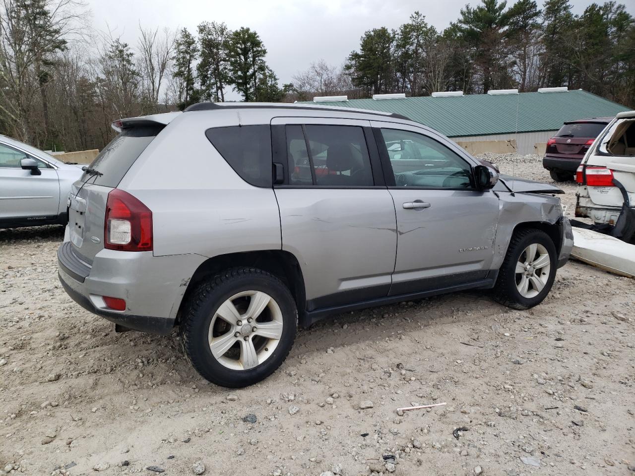 1C4NJDEB3HD112168 2017 Jeep Compass Latitude