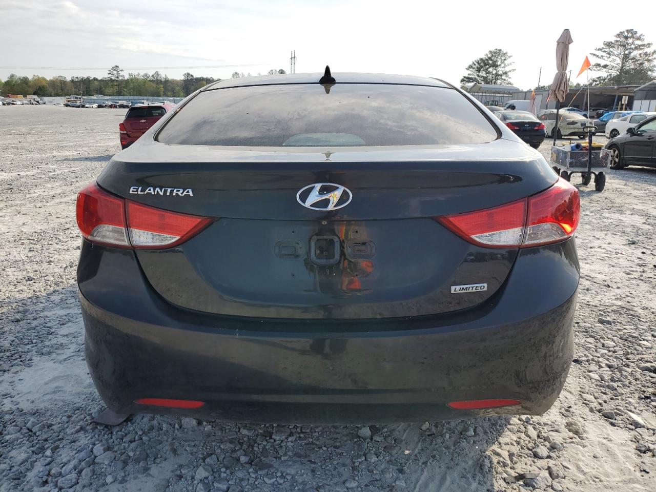 KMHDH4AE3DU539007 2013 Hyundai Elantra Gls