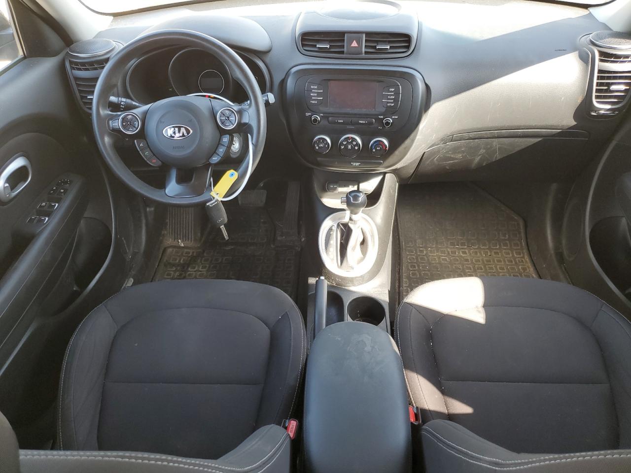 KNDJN2A25K7686354 2019 Kia Soul