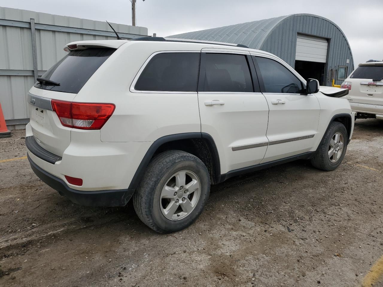 1C4RJFAG6CC289567 2012 Jeep Grand Cherokee Laredo
