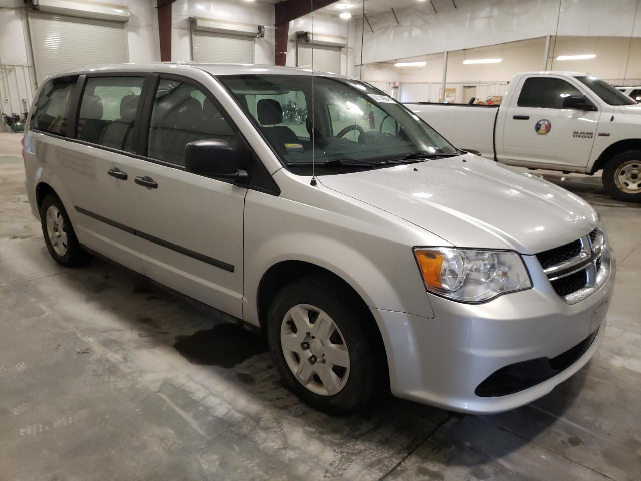 2C4RDGBG3CR385305 2012 Dodge Grand Caravan Se