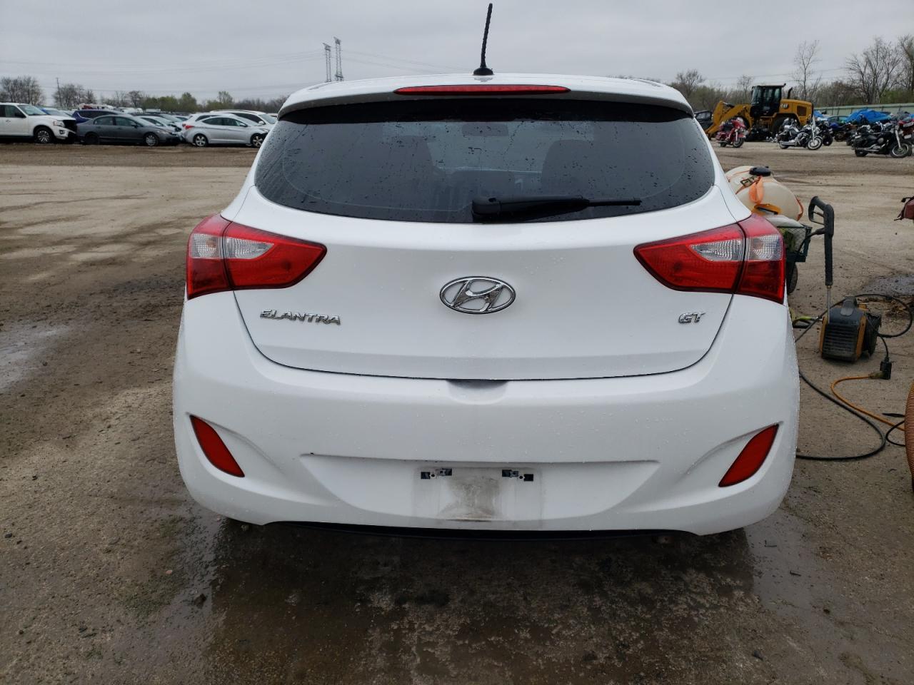 2017 Hyundai Elantra Gt vin: KMHD35LH0HU347190