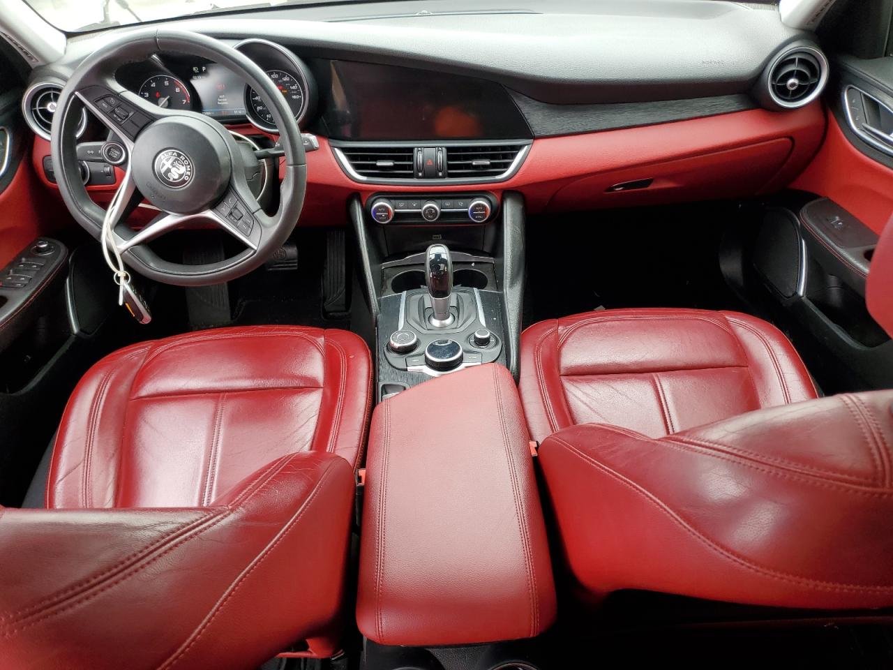 ZARFAEBN0J7597937 2018 Alfa Romeo Giulia