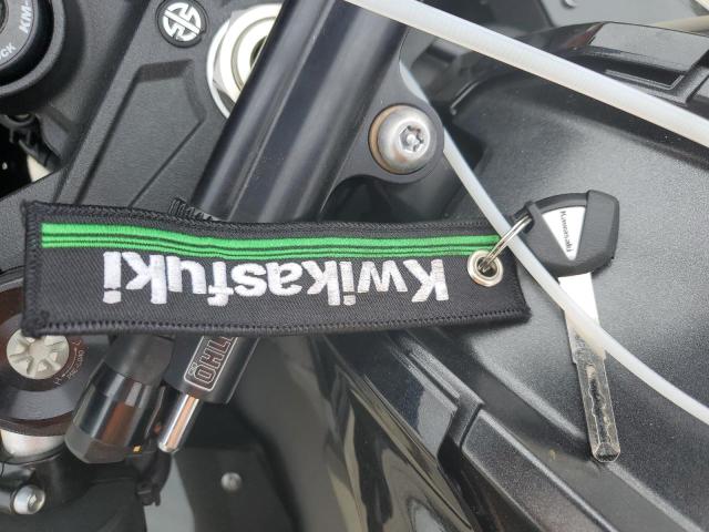 2021 KAWASAKI ZX1002 M - JKBZXVM1XMA000127