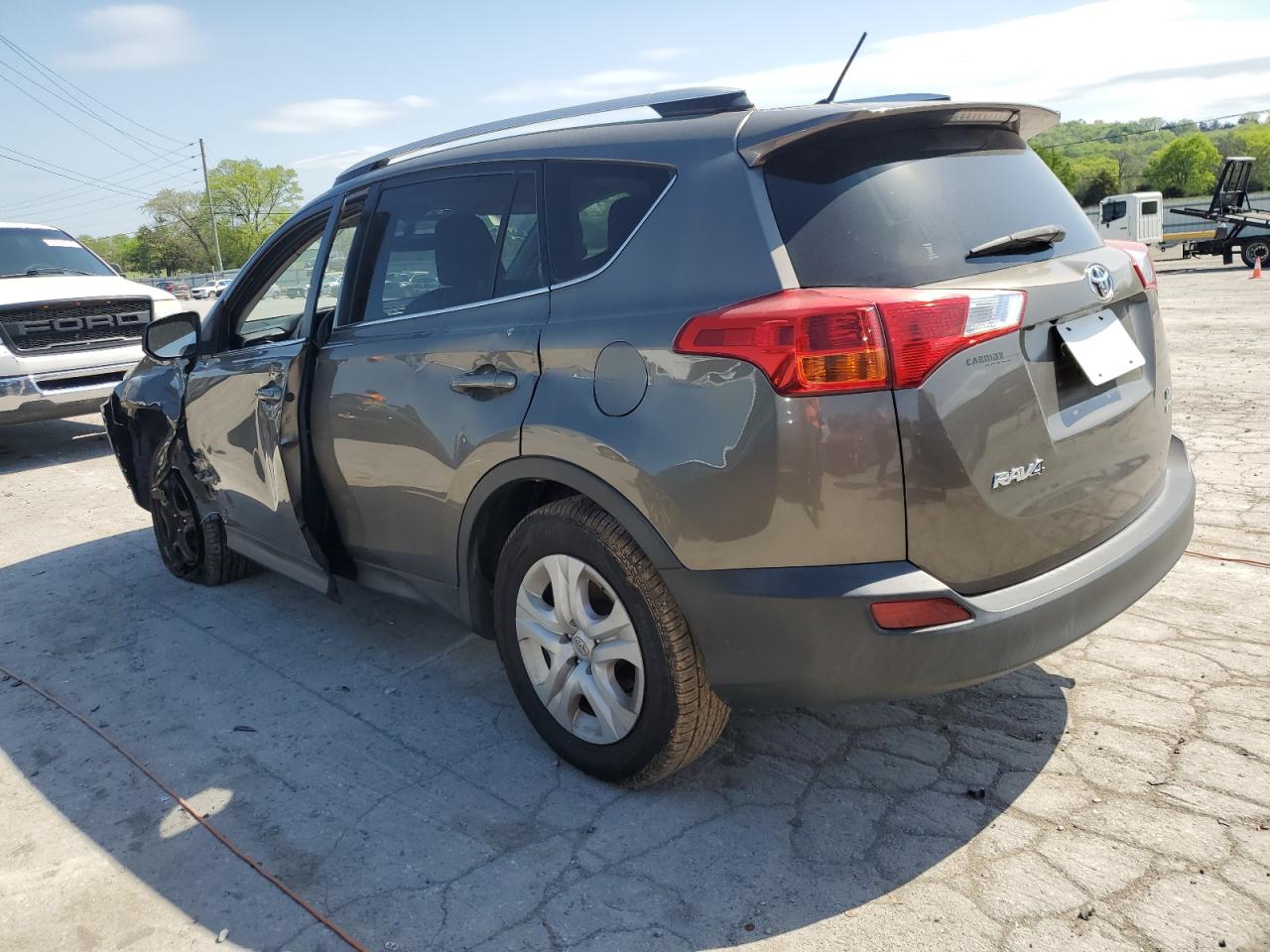 JTMBFREV3FD098491 2015 Toyota Rav4 Le