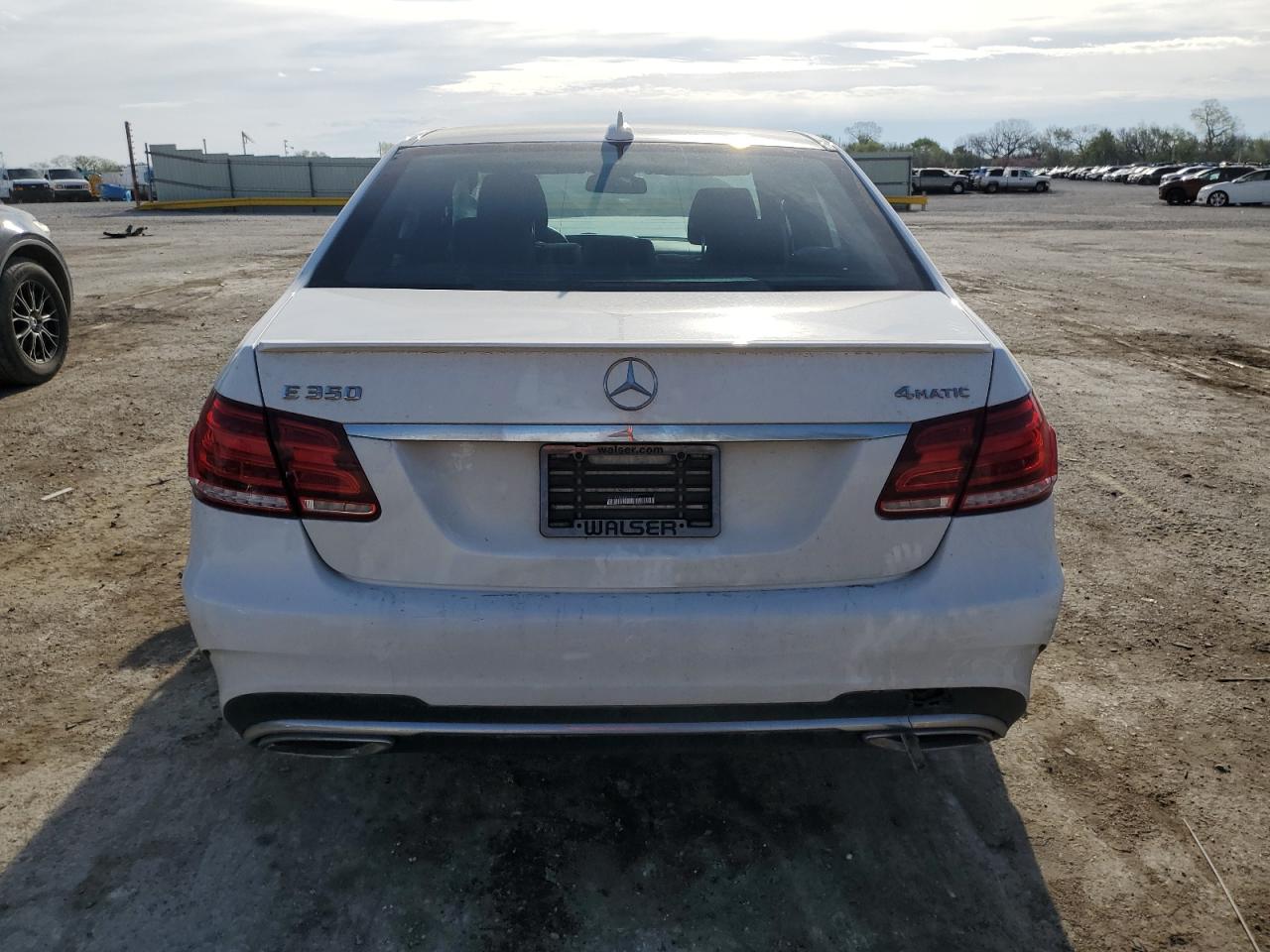 2016 Mercedes-Benz E 350 4Matic vin: WDDHF8JB6GB294783