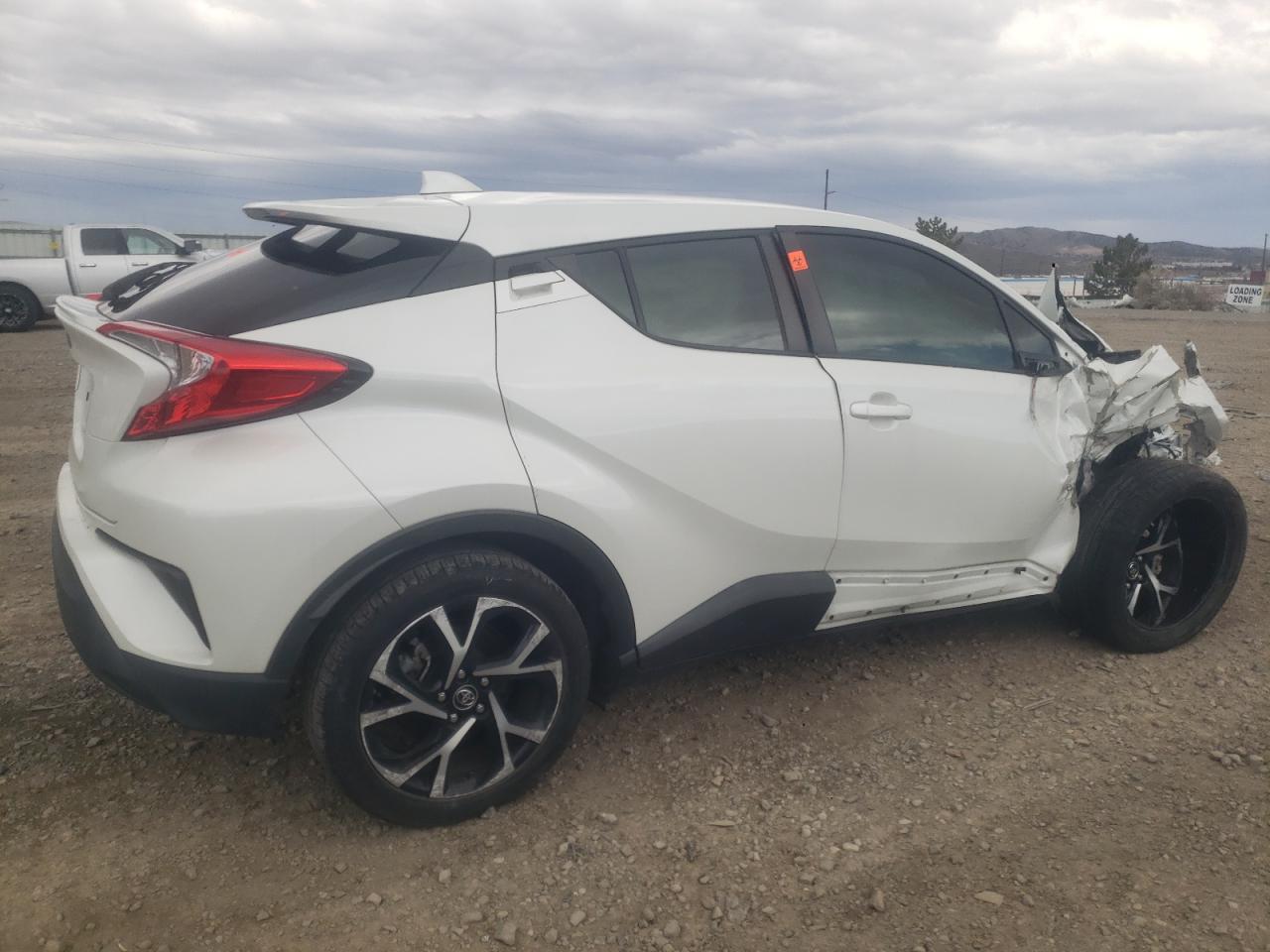 2019 Toyota C-Hr Xle vin: NMTKHMBX9KR079654