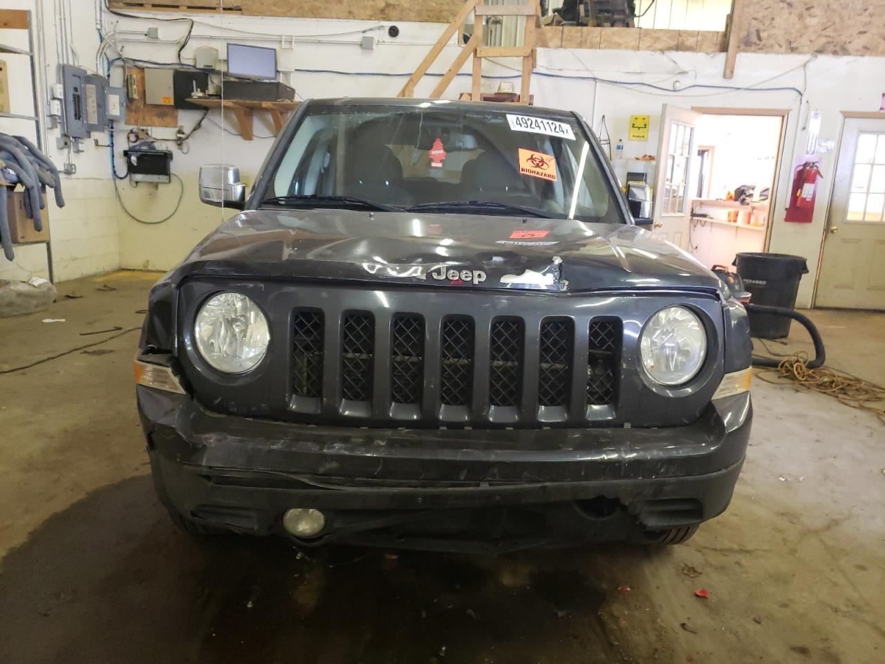 1C4NJPBA2GD527803 2016 Jeep Patriot Sport