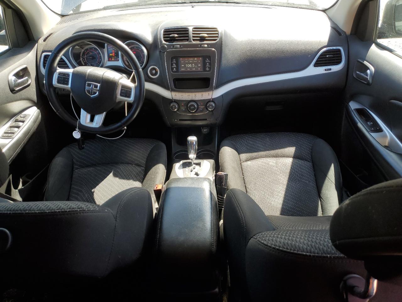 3C4PDDAG9JT330309 2018 Dodge Journey Se