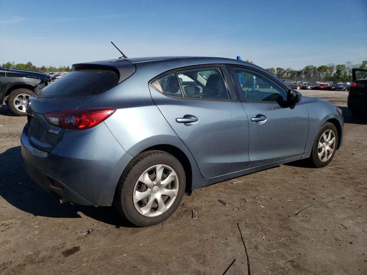 JM1BM1J78G1324607 2016 Mazda 3 Sport