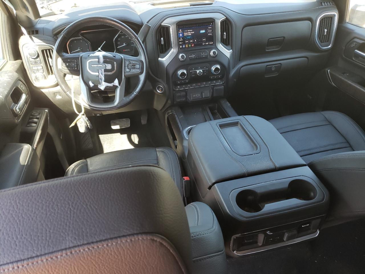 1GT49REY1NF149127 2022 GMC Sierra K2500 Denali