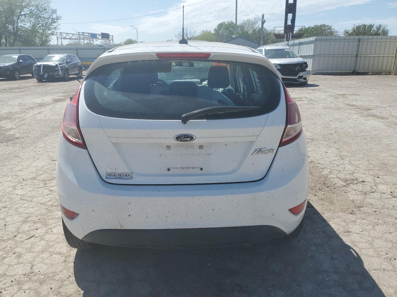 3FADP4TJ0GM150938 2016 Ford Fiesta S