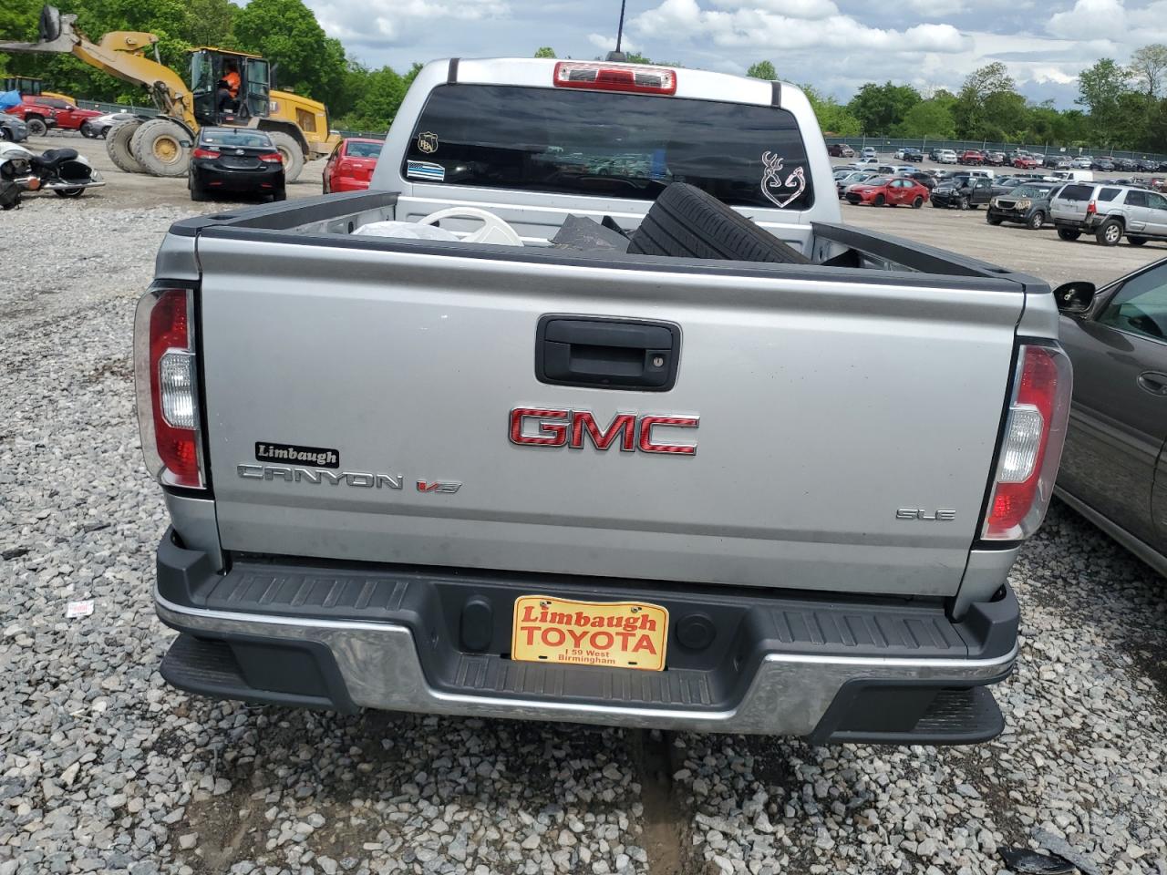 1GTG6CEN5K1304781 2019 GMC Canyon Sle