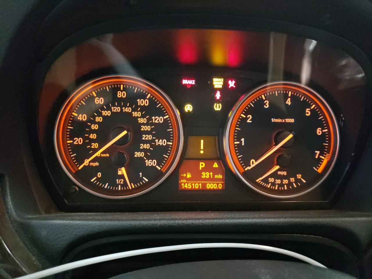 WBAVA37518NL51579 2008 BMW 328 I