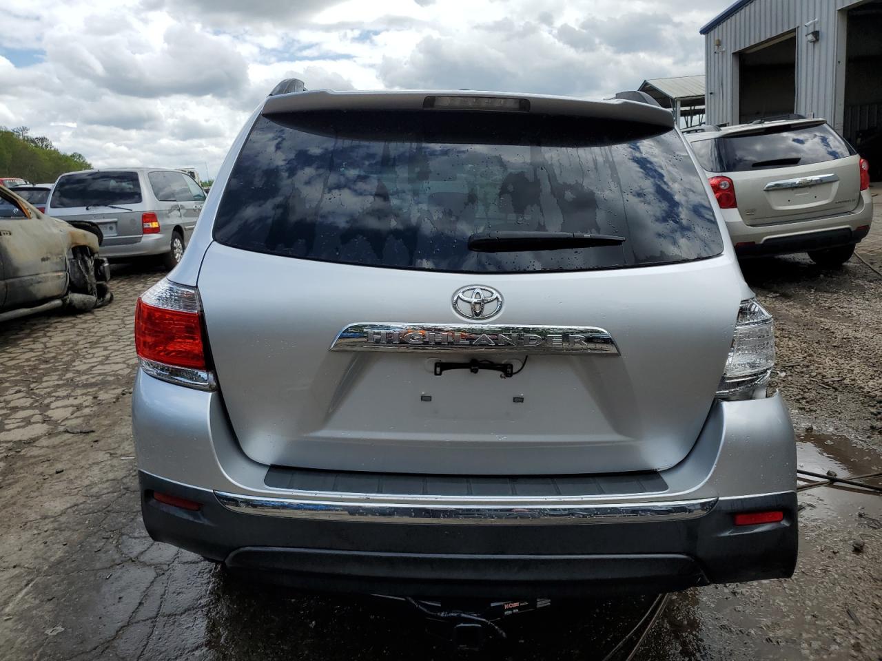 2012 Toyota Highlander Base vin: 5TDZK3EHXCS052268