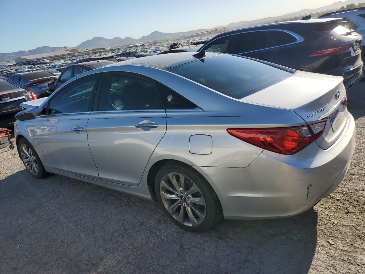 5NPEC4AB7DH566105 2013 Hyundai Sonata Se