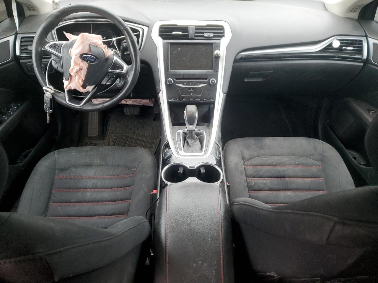 3FA6P0HDXER207750 2014 Ford Fusion Se