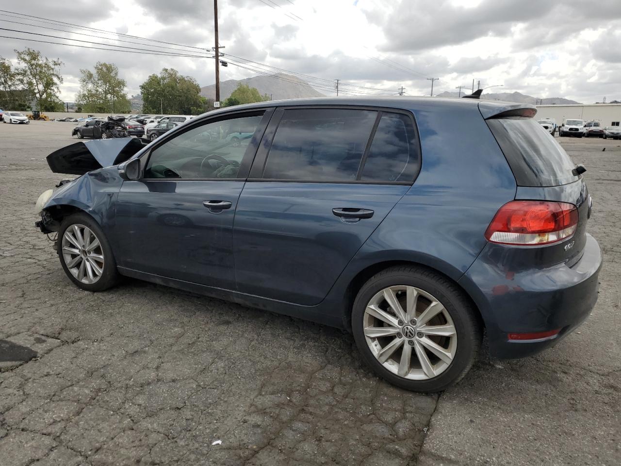 2012 Volkswagen Golf vin: WVWDM7AJ8CW230991