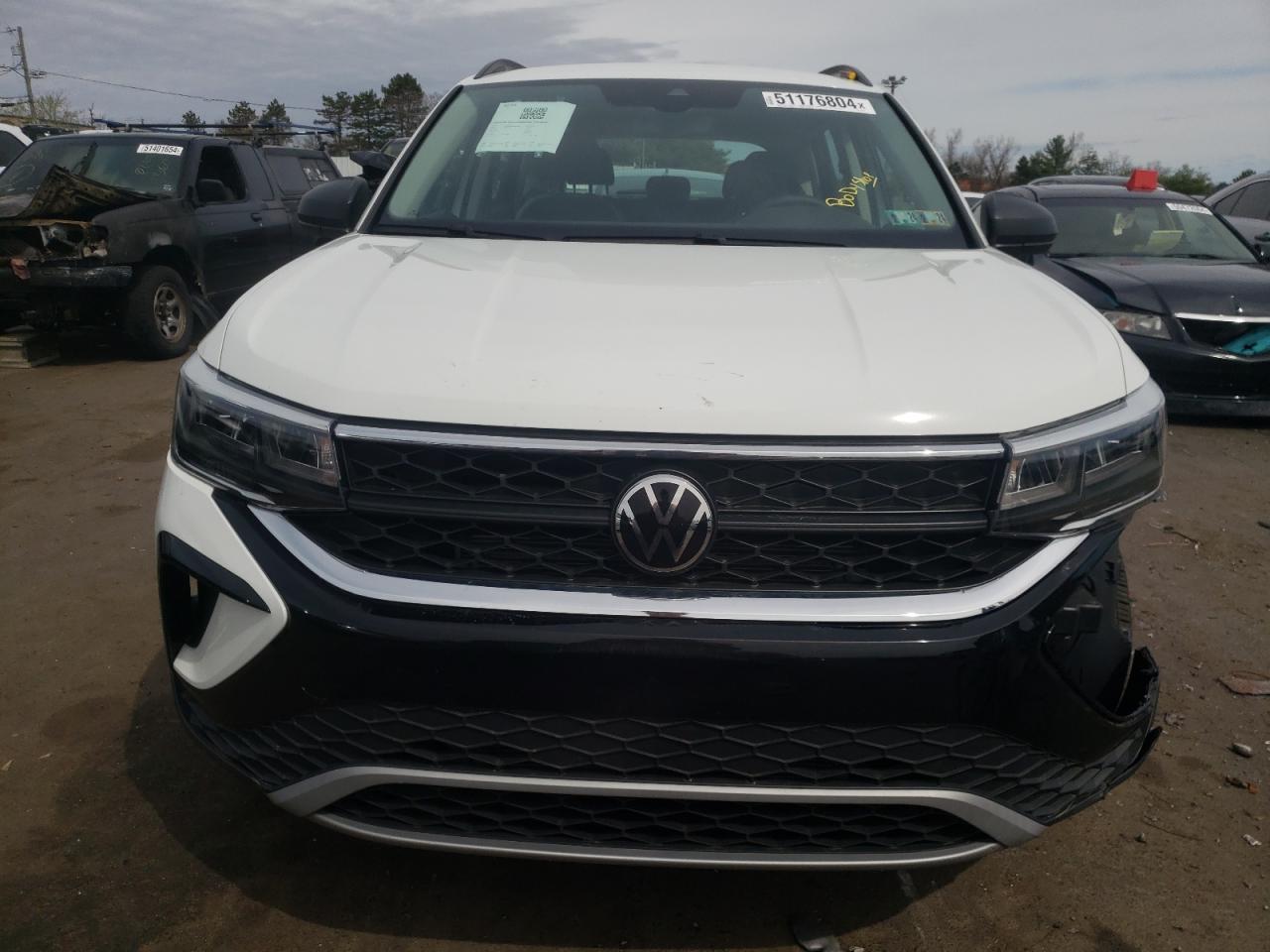 3VVFX7B23PM322931 2023 Volkswagen Taos S