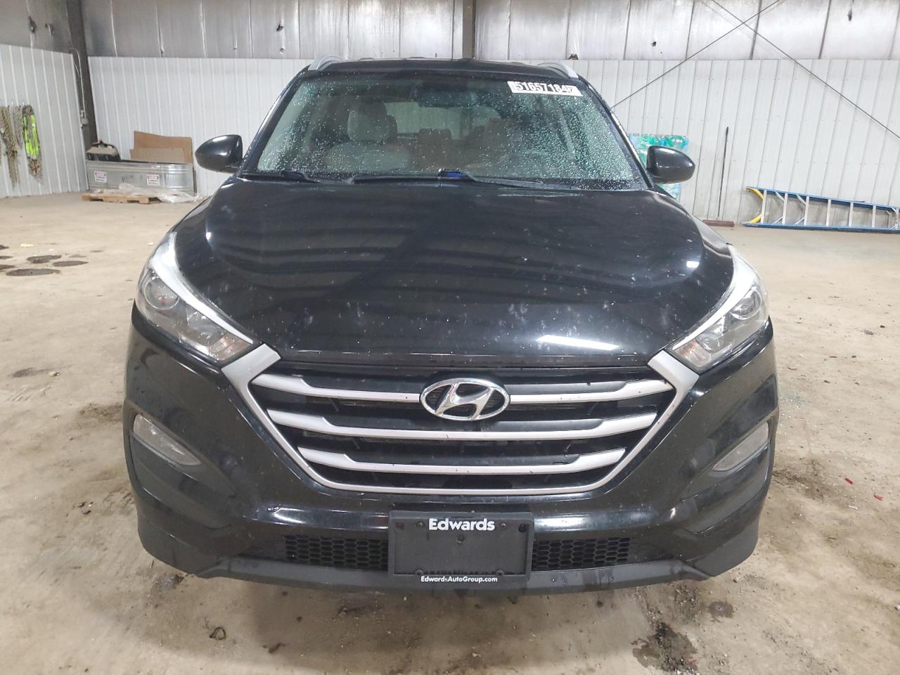 KM8J33A46HU567554 2017 Hyundai Tucson Limited