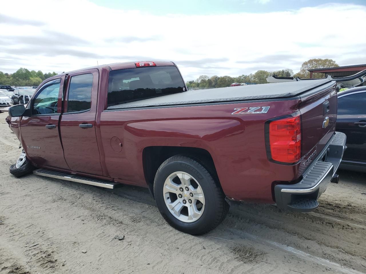 1GCVKREC7EZ102471 2014 Chevrolet Silverado K1500 Lt